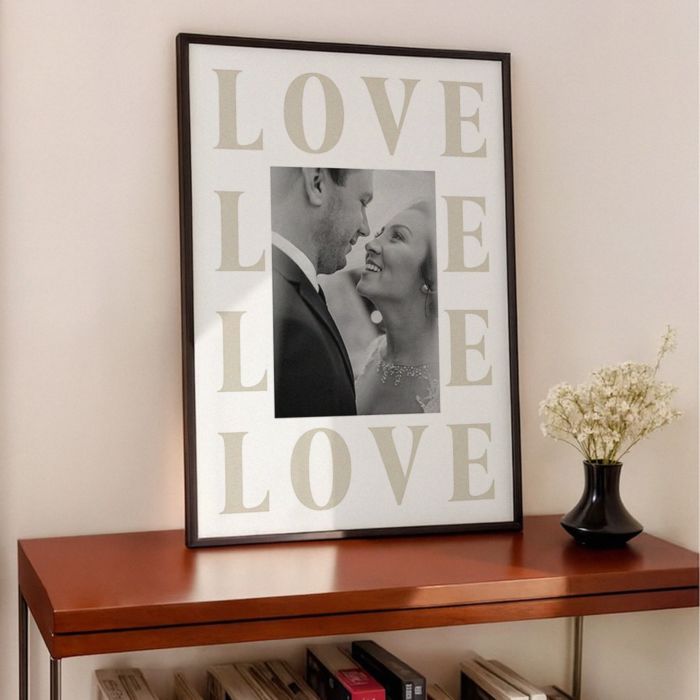 Personalisierbares Poster mit Love Design und Foto